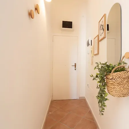 Apartamento Downtown - With A Cozy Terrace Perúgia