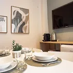 Appartement Downtown - With A Cozy Terrace *