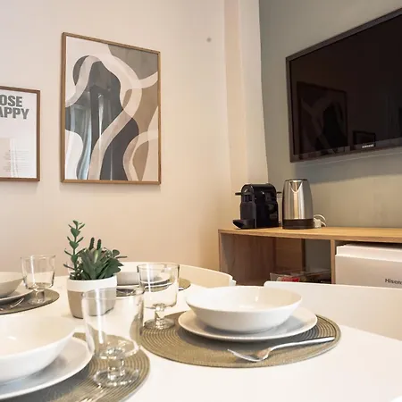 公寓 Downtown - With A Cozy Terrace *