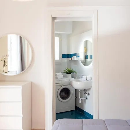 Downtown - With A Cozy Terrace 佩鲁贾